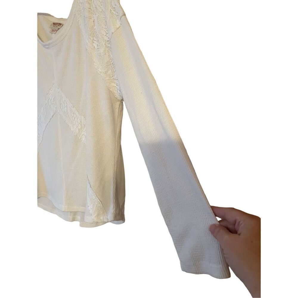 Mossimo Supply Co Lace Trim Thermal XXL